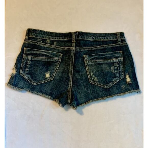 VTG y2k Mudd 2000s Denim Jean Shorts Boho Cochet Floral Festival Fringe 13 Low - Picture 8 of 11